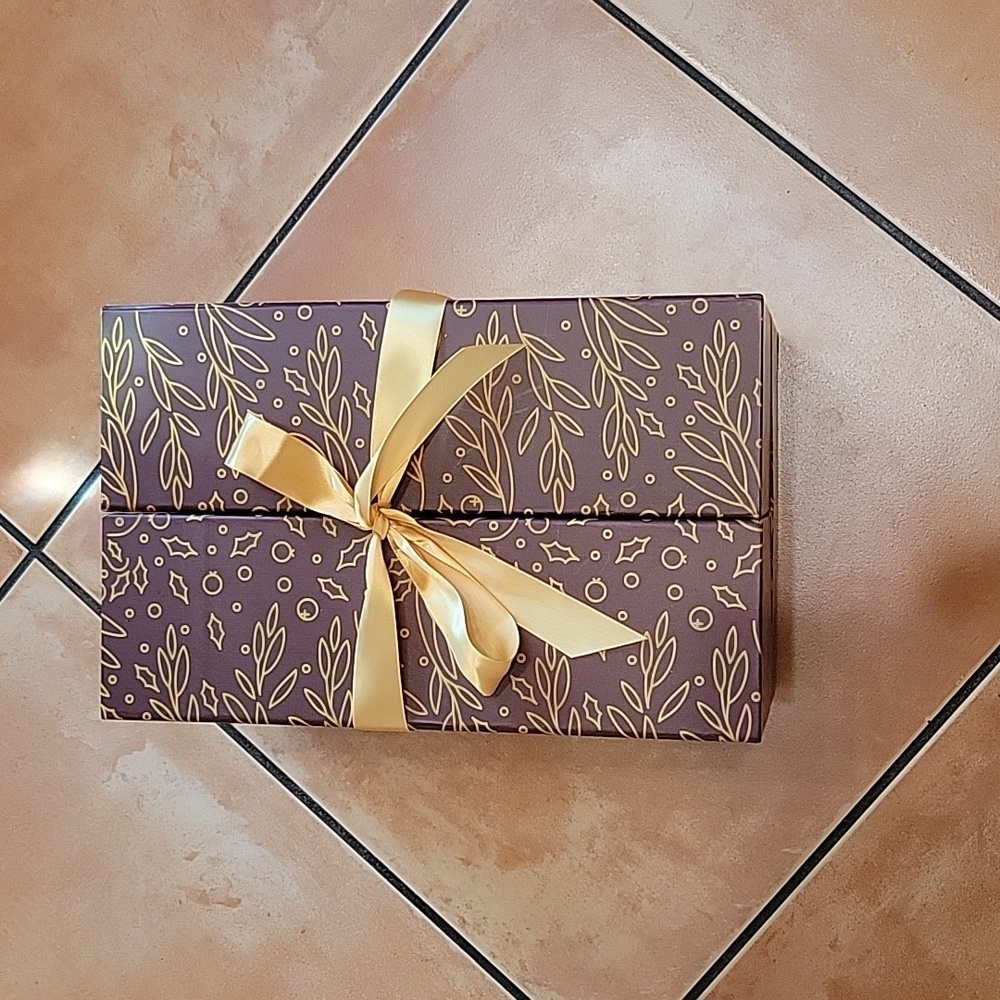 Large Christmas Holiday Gift Box